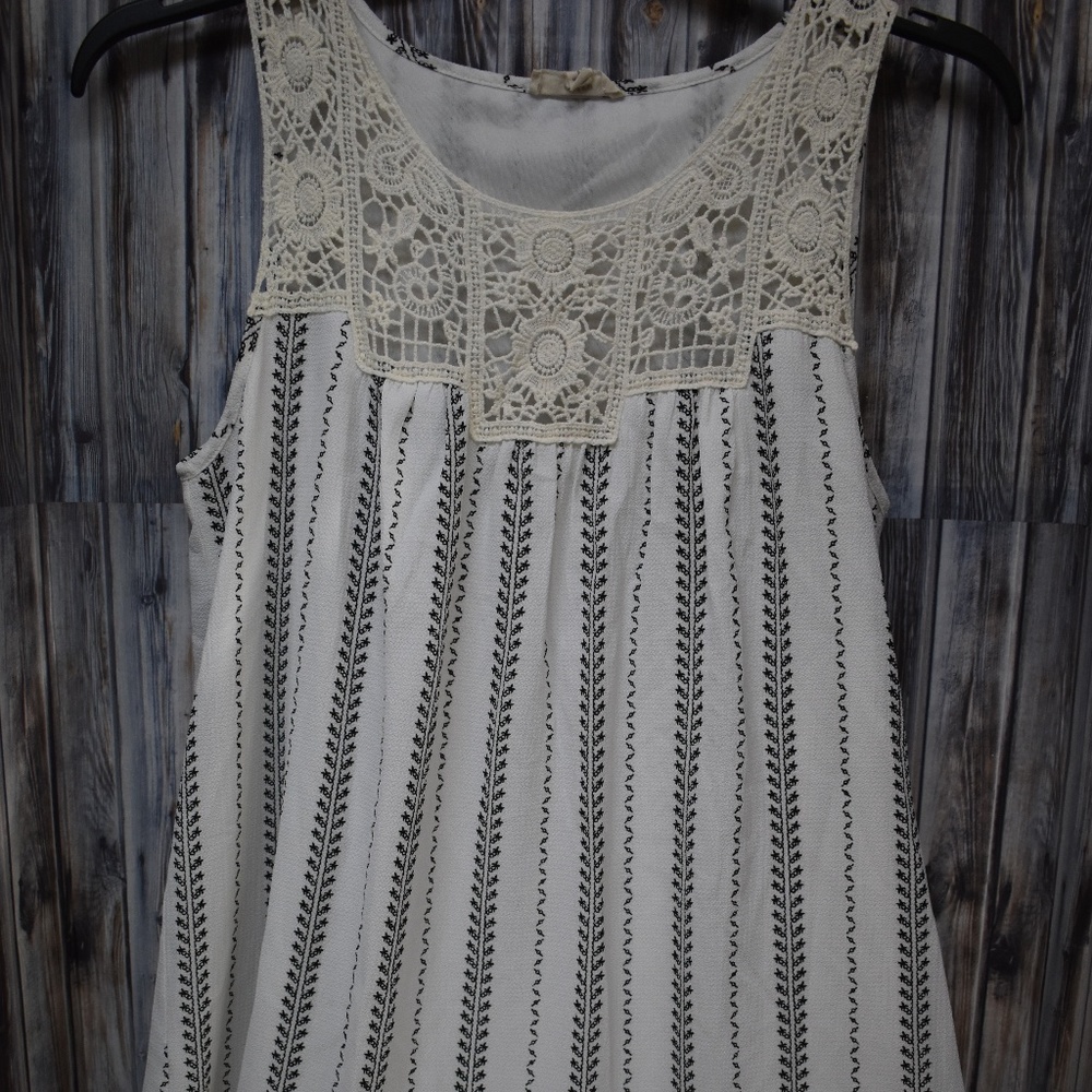 entro Black White Cream Crochet Tunic Dress M